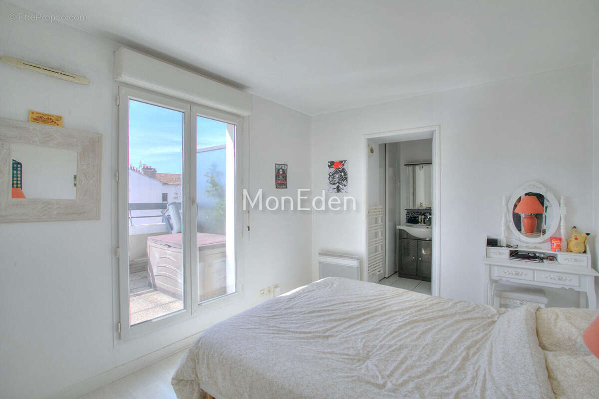 Appartement à CLICHY