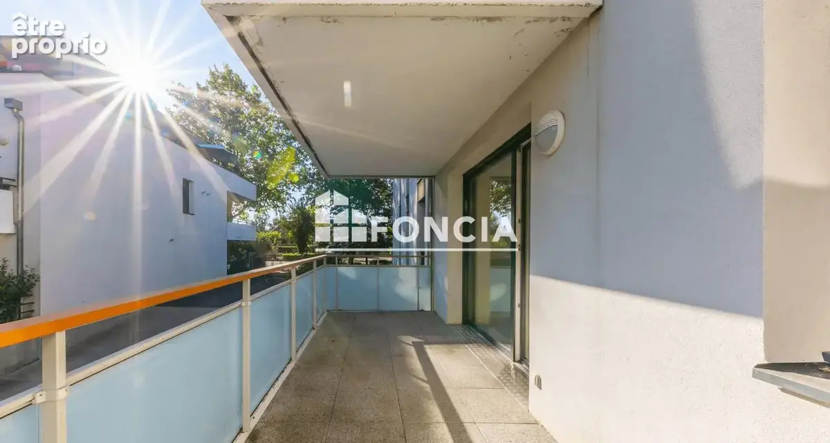 Exclusivite foncia - tres beau deux pieces avec terrasse de 14m2 - photo 10