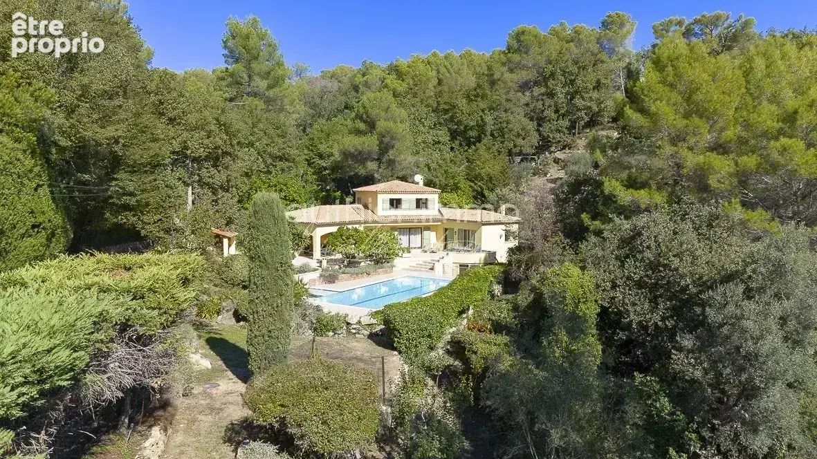 Photo Maison à Le Rouret au prix de 998 000€