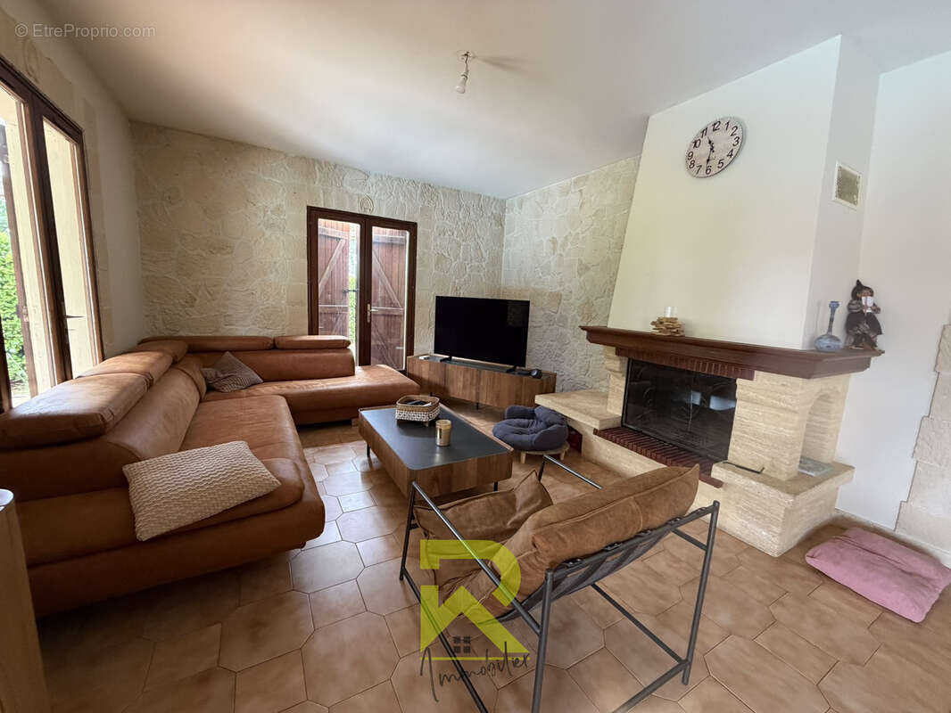 Florensac villa familiale  5 chambres - photo 7