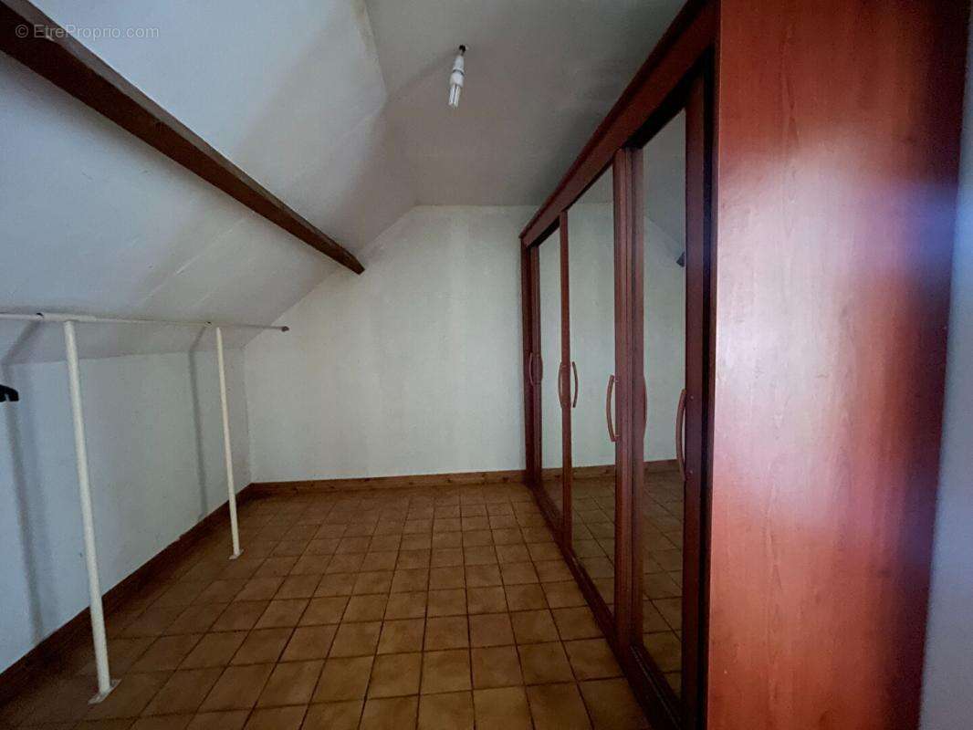 Maison à NOGENT-SUR-VERNISSON