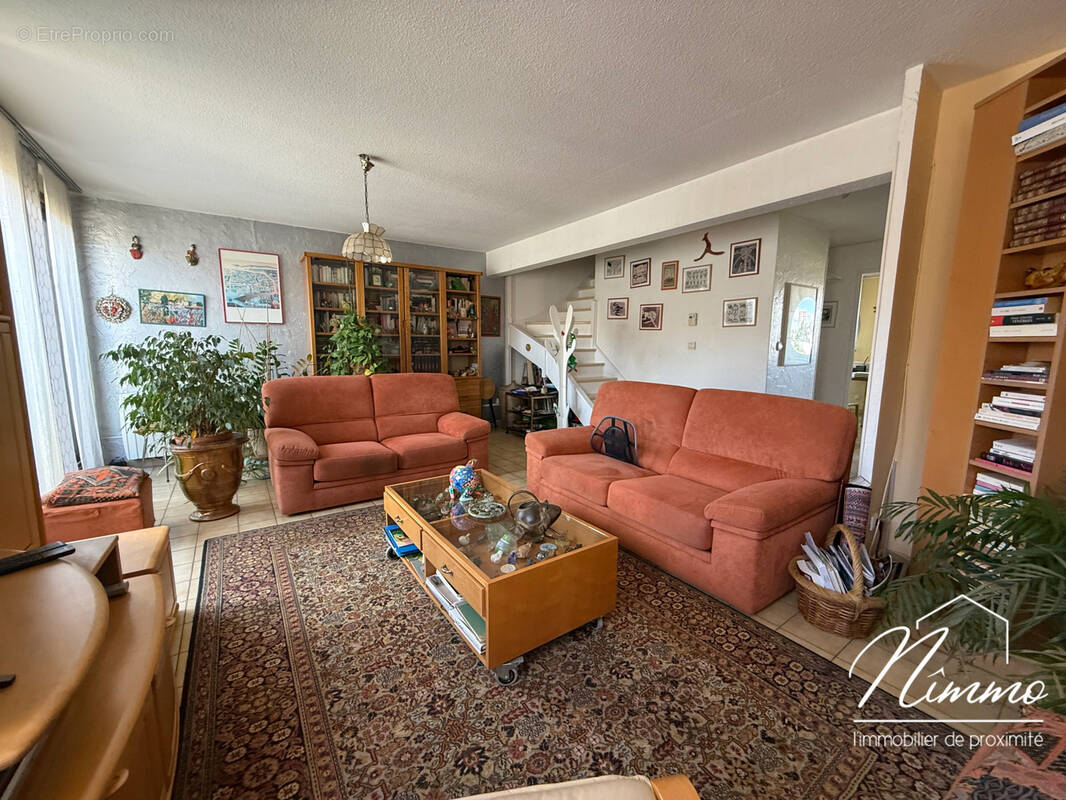 Appartement à NIMES
