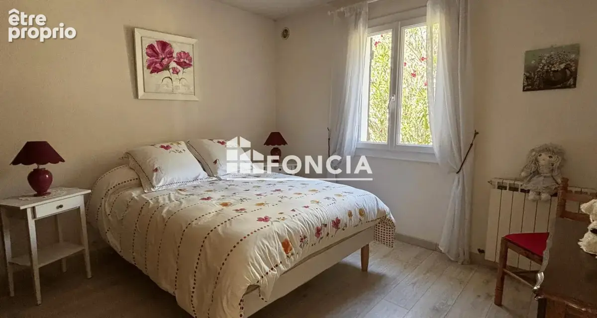 PROPRIETE avec annexes sur 3000m2 plat - photo 9