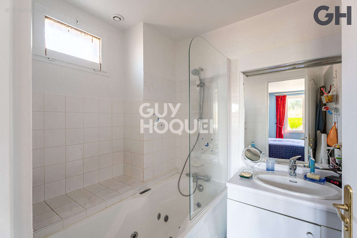 Maison familiale avec sous-sol de 7 pieces (173 m²) à soisy-sur-seine - photo 16