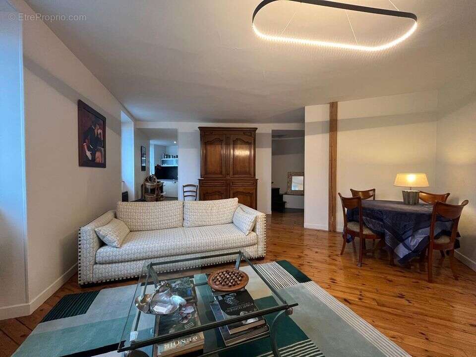 Appartement à VICHY