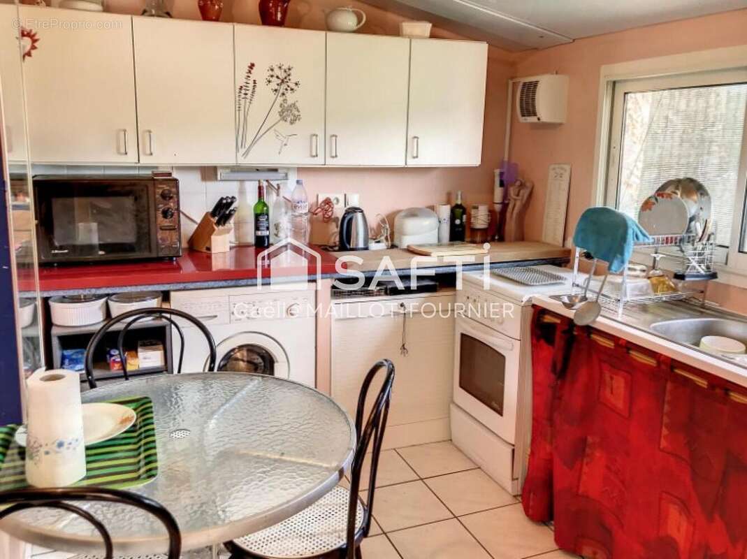 Photo 4 - Appartement à SAINT-LAURENT-DE-CERDANS