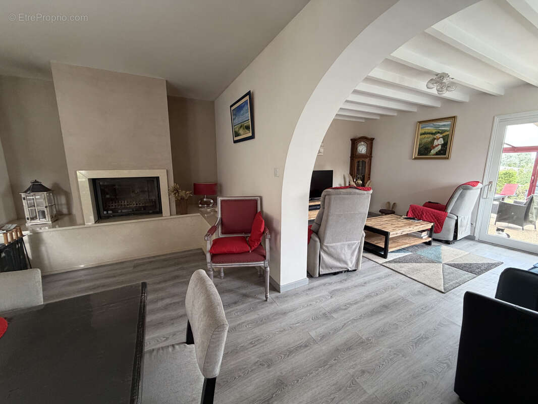 2 maisons sur plus d'1 hectare - photo 9