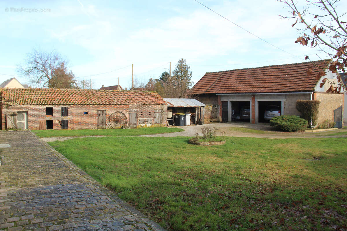 Maison à SANDARVILLE