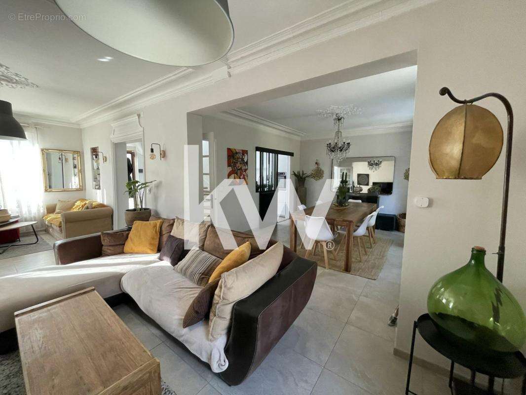 Maison à MONTMORENCY