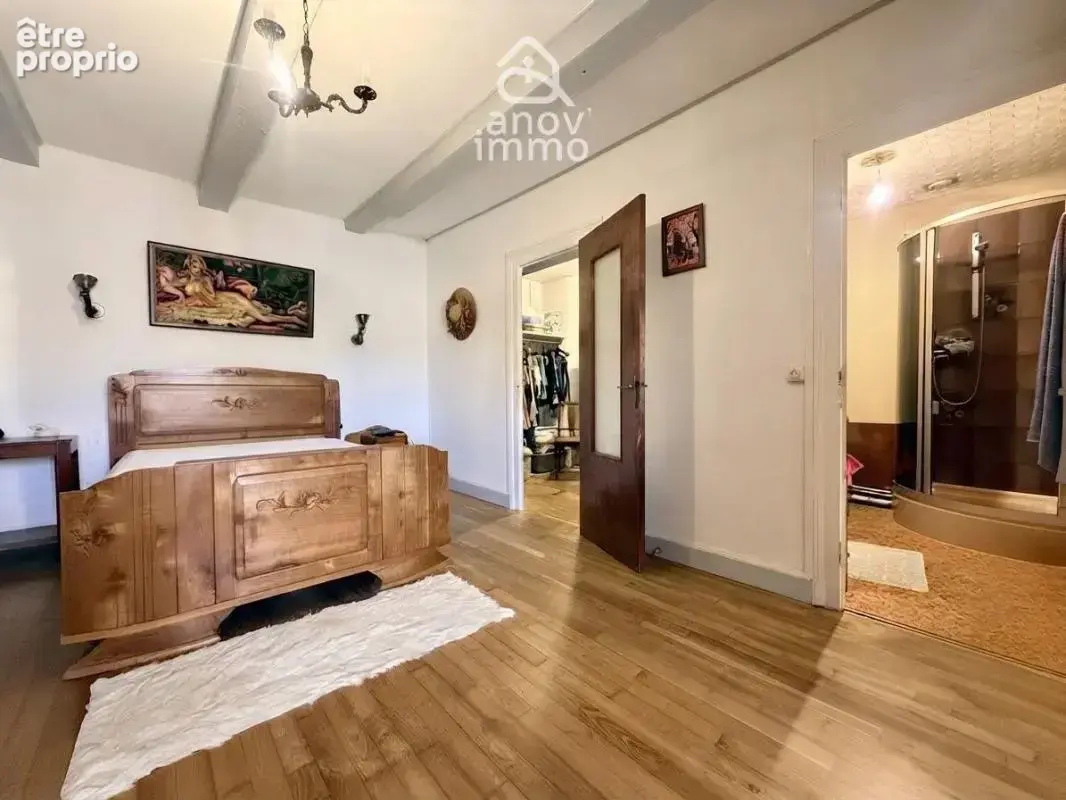 Maison en pierre 159 m2   3 chambres   Cour attenante + terr - photo 10