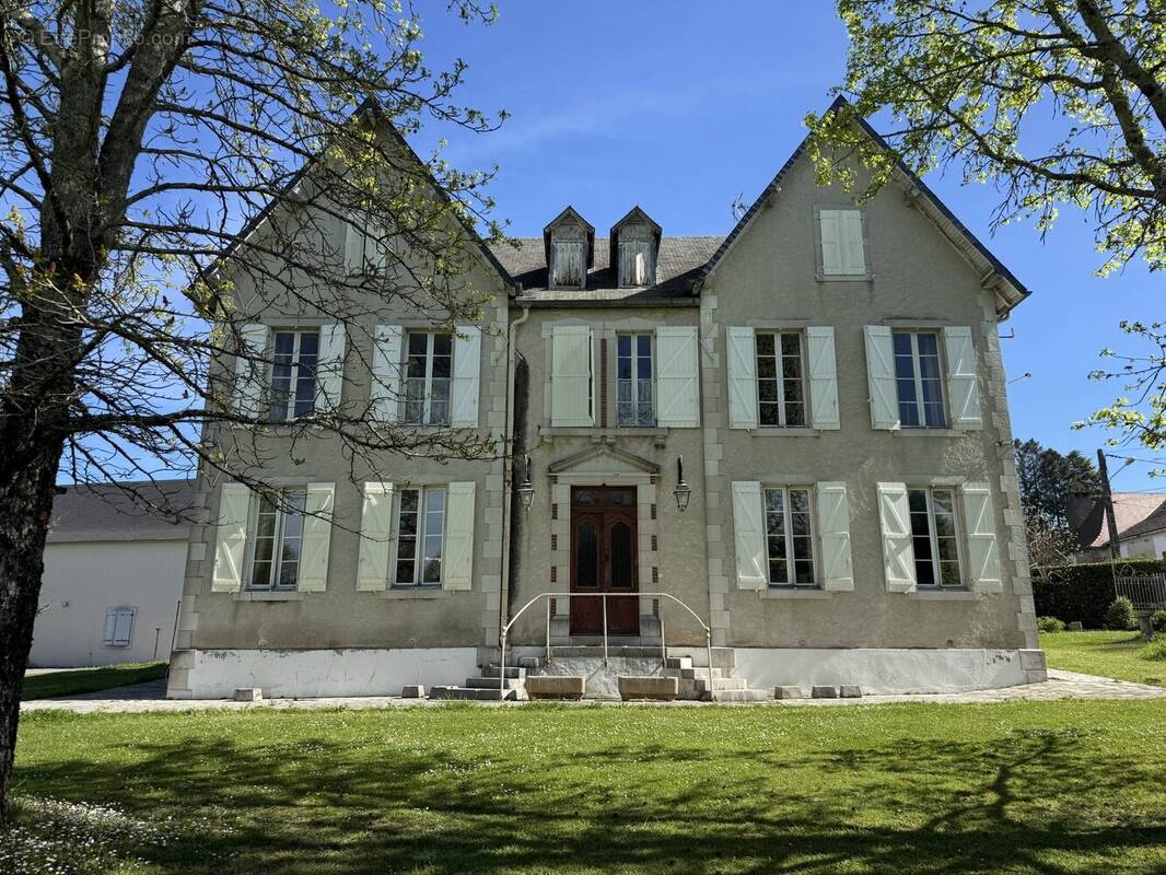 Maison à NAVARRENX