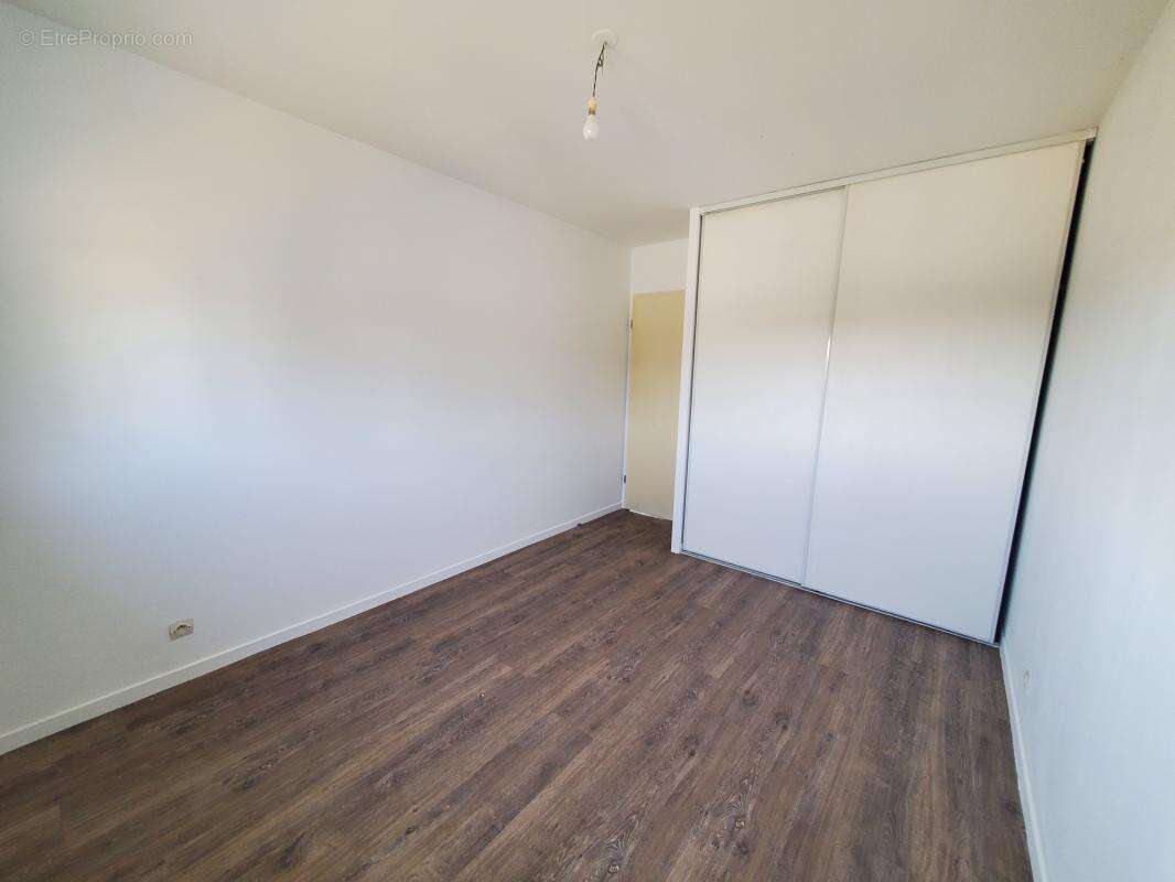 Bel appartement t3 bourg st herblain - balcon et parking en sous-sol - photo 5