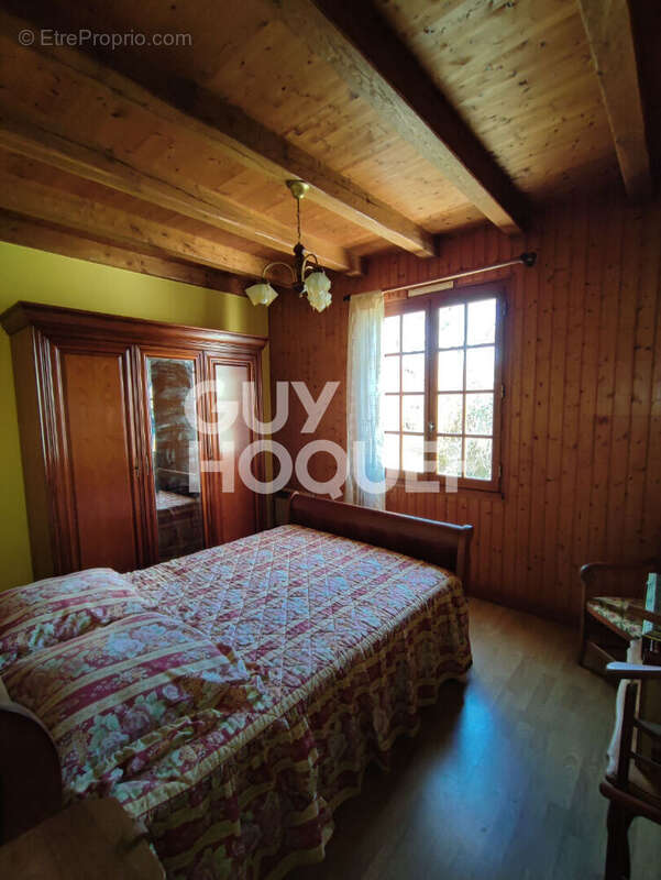 Maison à SAINT-SULPICE-D'ARNOULT