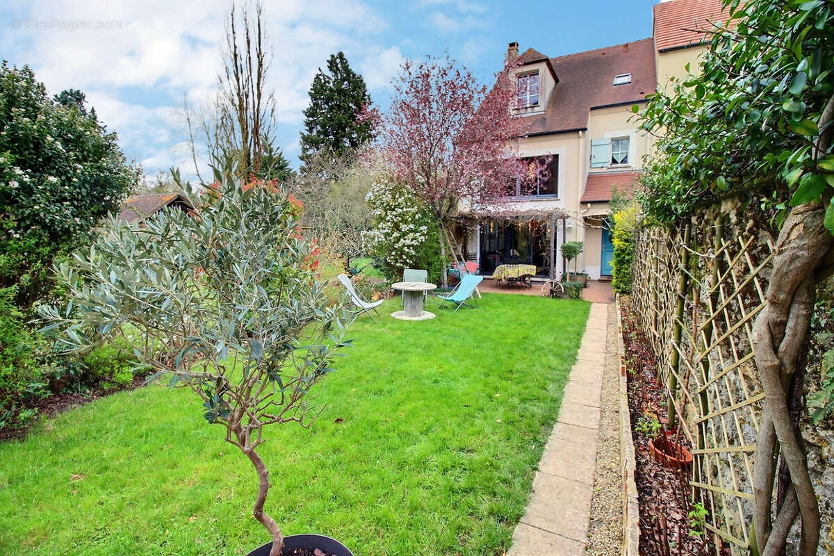 Maison à GUYANCOURT