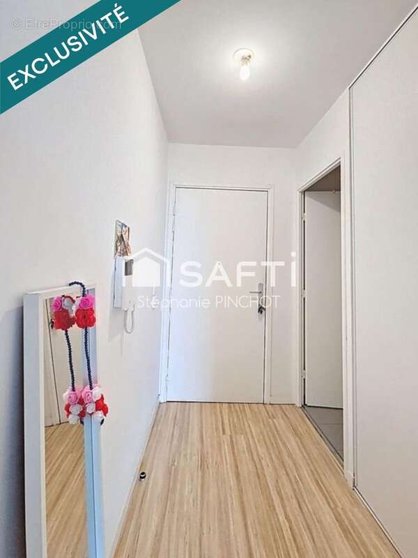 Photo 8 - Appartement à PIERREFITTE-SUR-SEINE