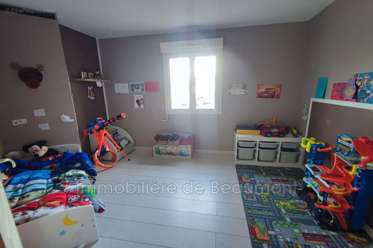 Maison à BEAUMONT-LE-ROGER