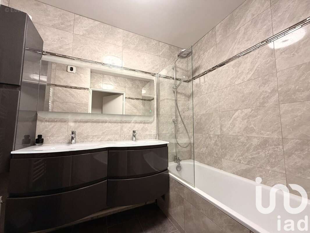 Photo 9 - Appartement à PARIS-12E