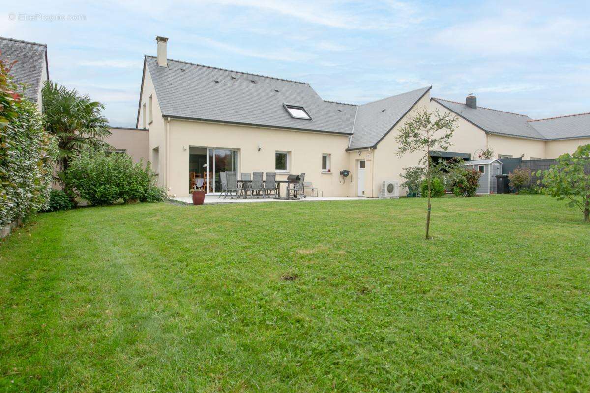 Maison à MESANGER