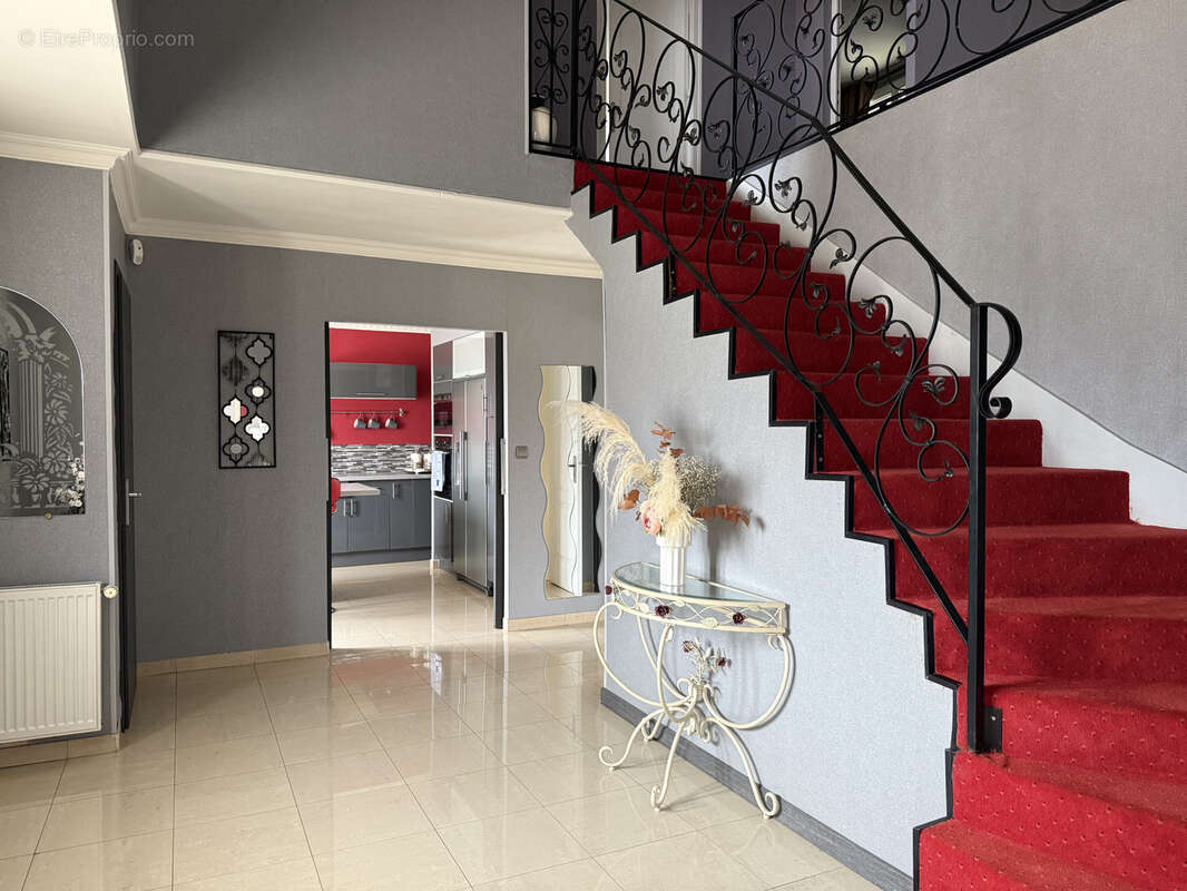 Maison à PONT-DU-CHATEAU