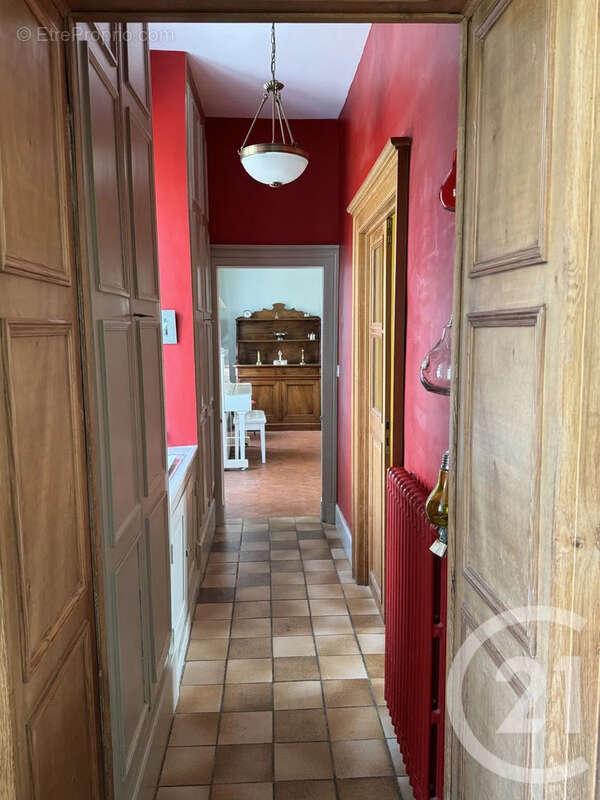 Maison à COSNE-COURS-SUR-LOIRE