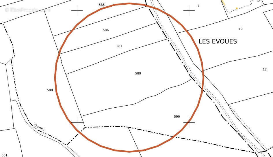 Terrain à CARNOULES