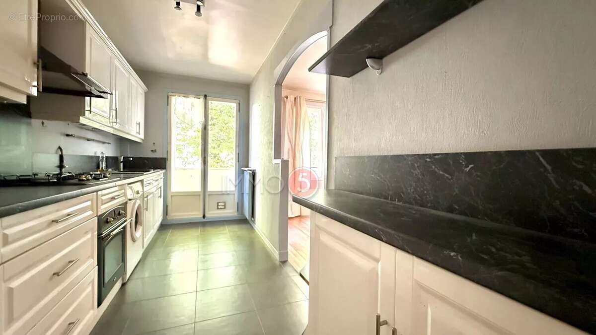 Appartement à LE RAINCY