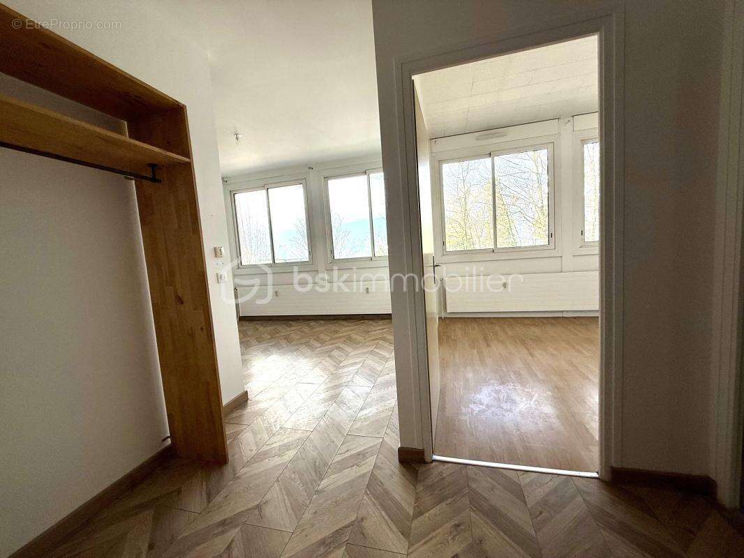 Appartement à AIX-LES-BAINS