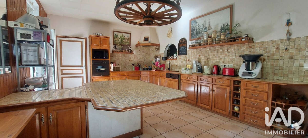 Maison 160 m² à Villecerf  - photo 6