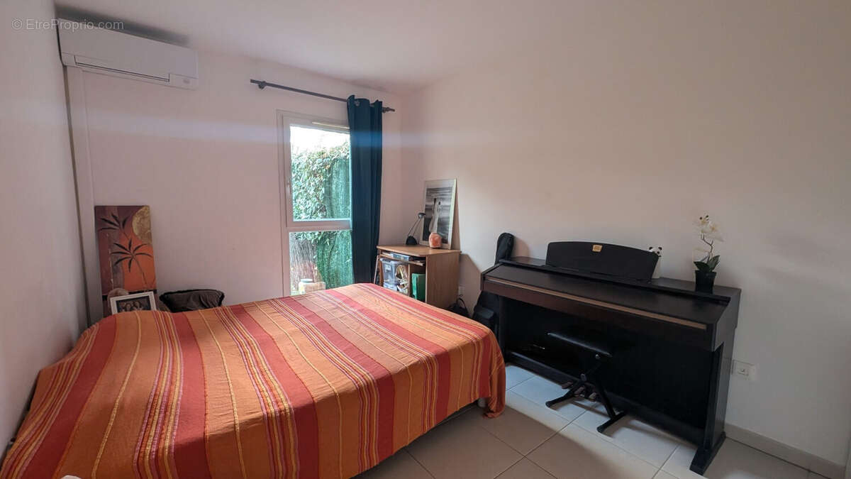 Appartement à LE LUC