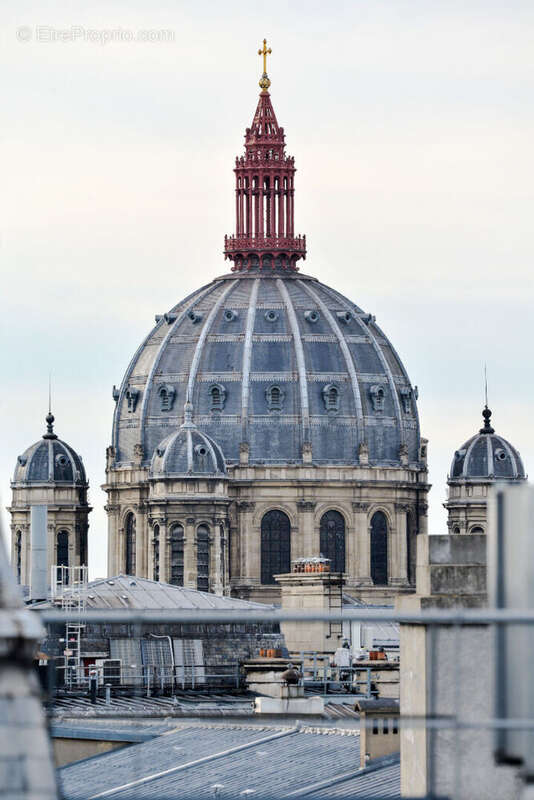Appartement à PARIS-9E