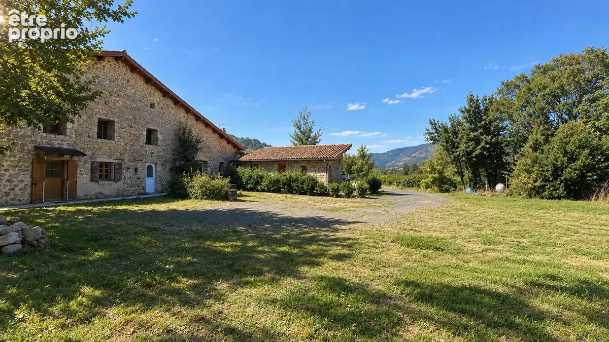 Propriété de caractère avec gîtes et vue panoramique sur la vallée de l’Eyrieux - photo 1