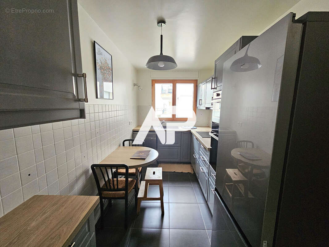 Appartement à ENGHIEN-LES-BAINS