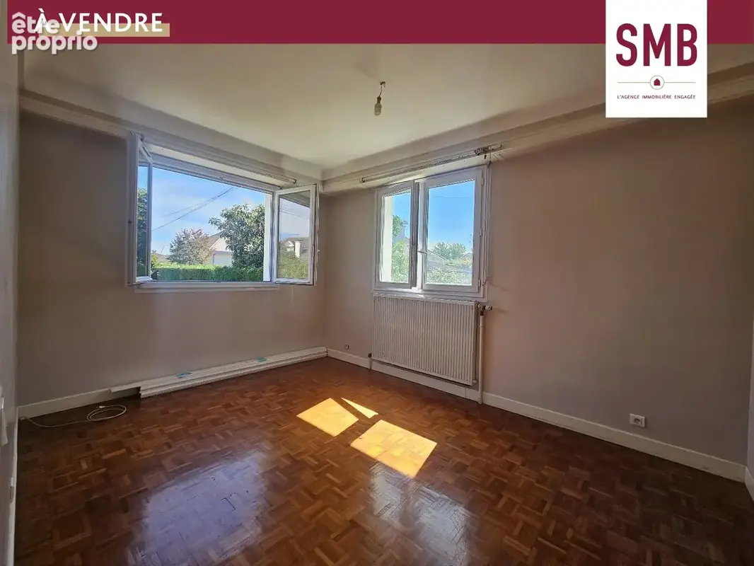 Maison de plain-pied 86 m²  3 chambres, garage, terrain 578 m² et potentiel d'aménagement - photo 5