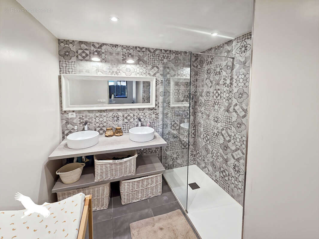 Appartement à MARSEILLE-13E