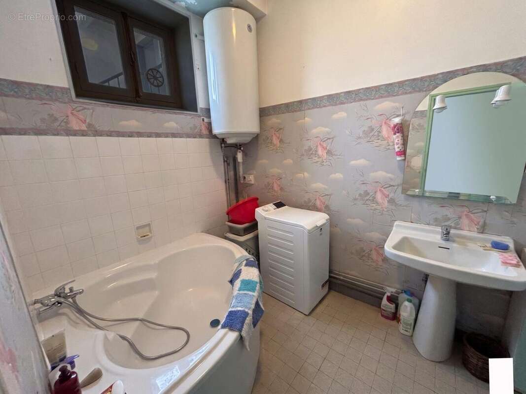 Appartement à AUBENAS