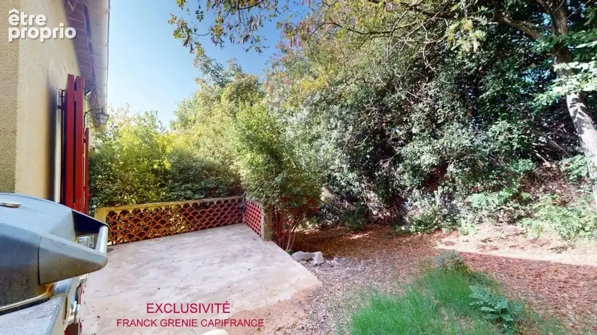Tourves – maison à rénover 151 m² – 5 chambres – garage 60 m² – terrain 1 210 m² – panneaux solaires - photo 18