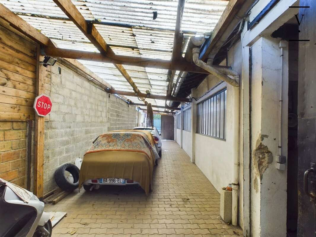 Commerce à BAGNOLET