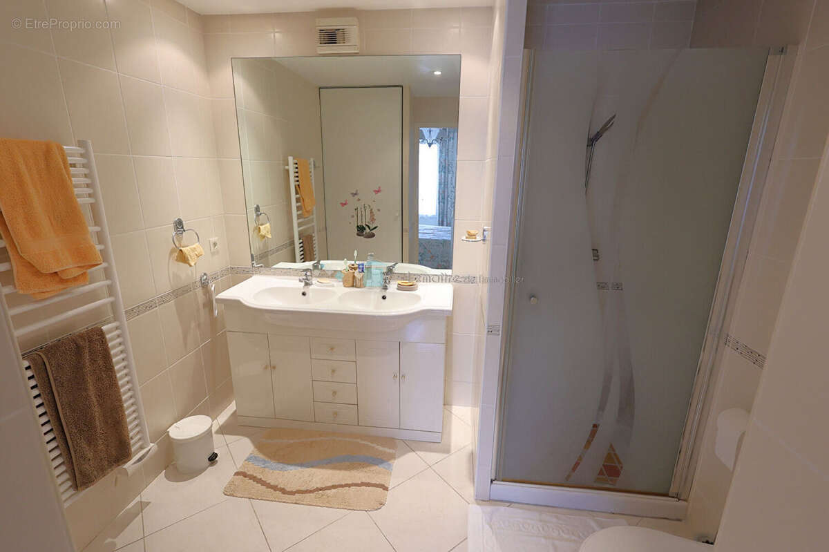 Appartement à PEGOMAS