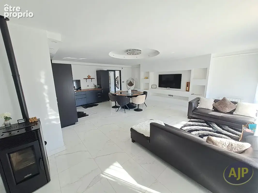 FROIDFOND - Maison 3 chambres - photo 4