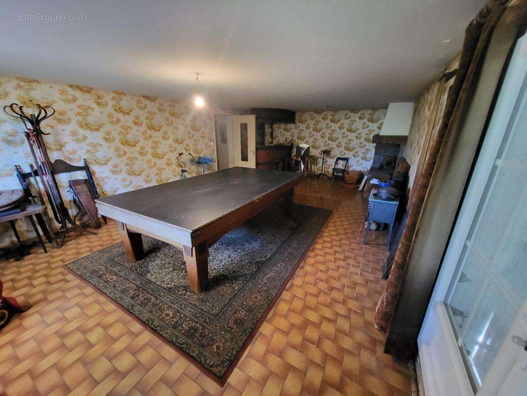 Maison de 226 m2 dans le centre de Courtenay - photo 10
