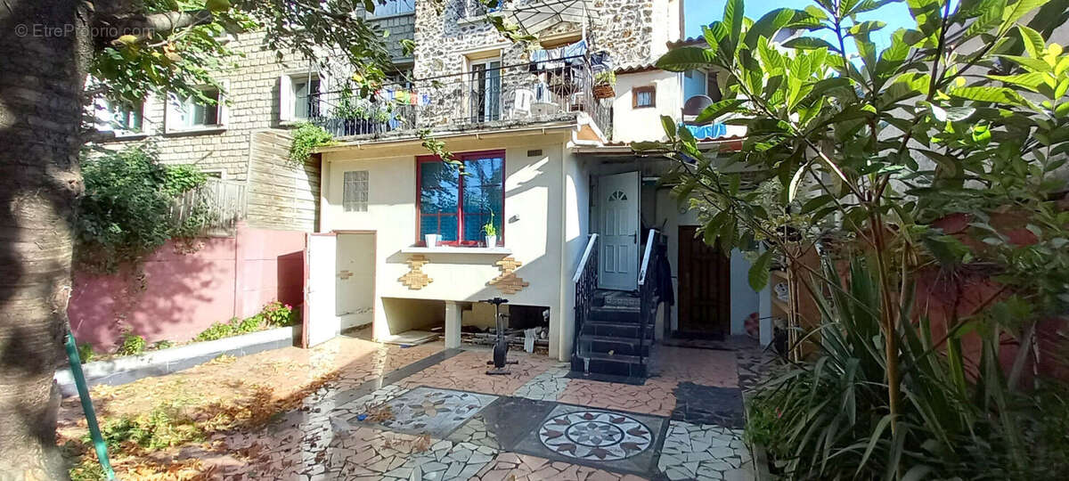 10 minutes rer, immeuble de 4 appartements - photo 9