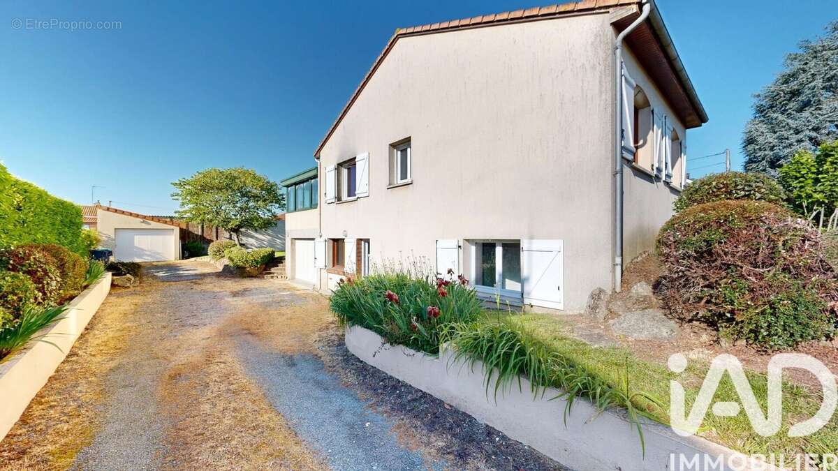 Photo 4 - Maison à LA JUBAUDIERE