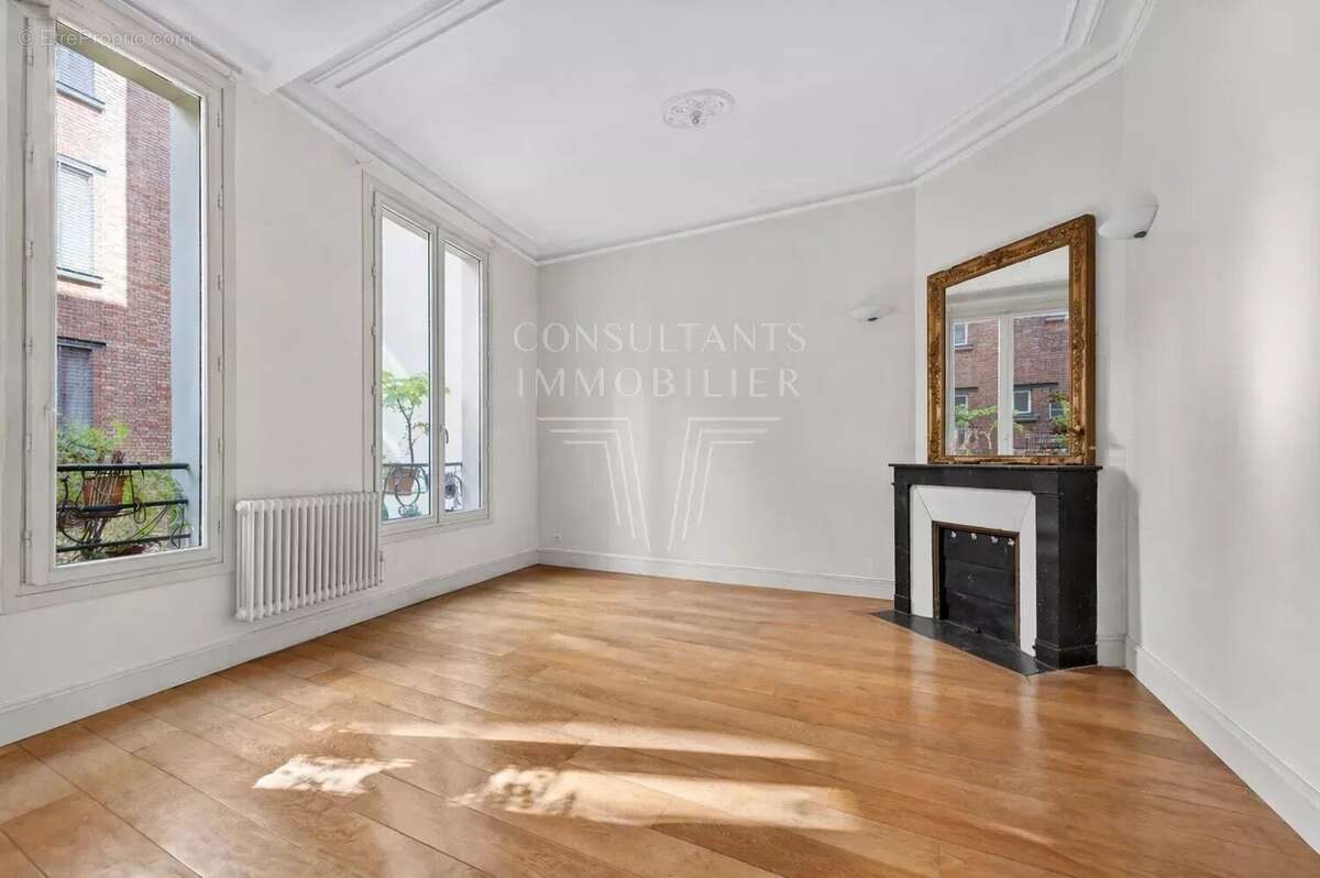 Appartement à PARIS-6E