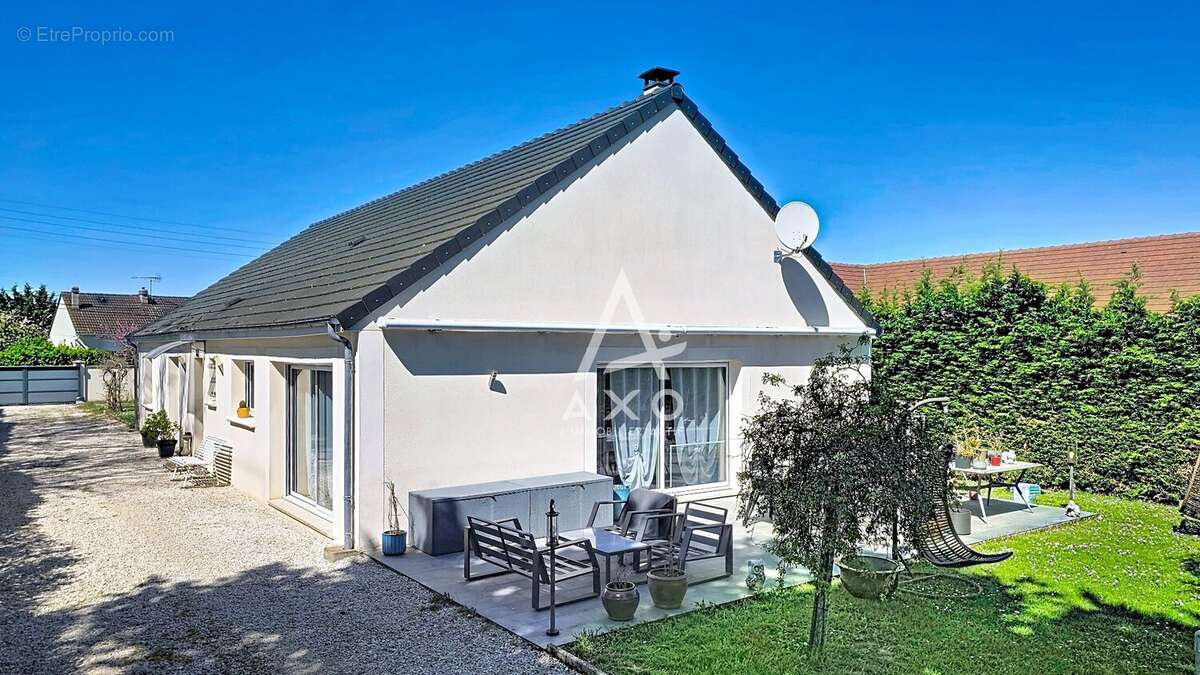 Maison à CEPOY