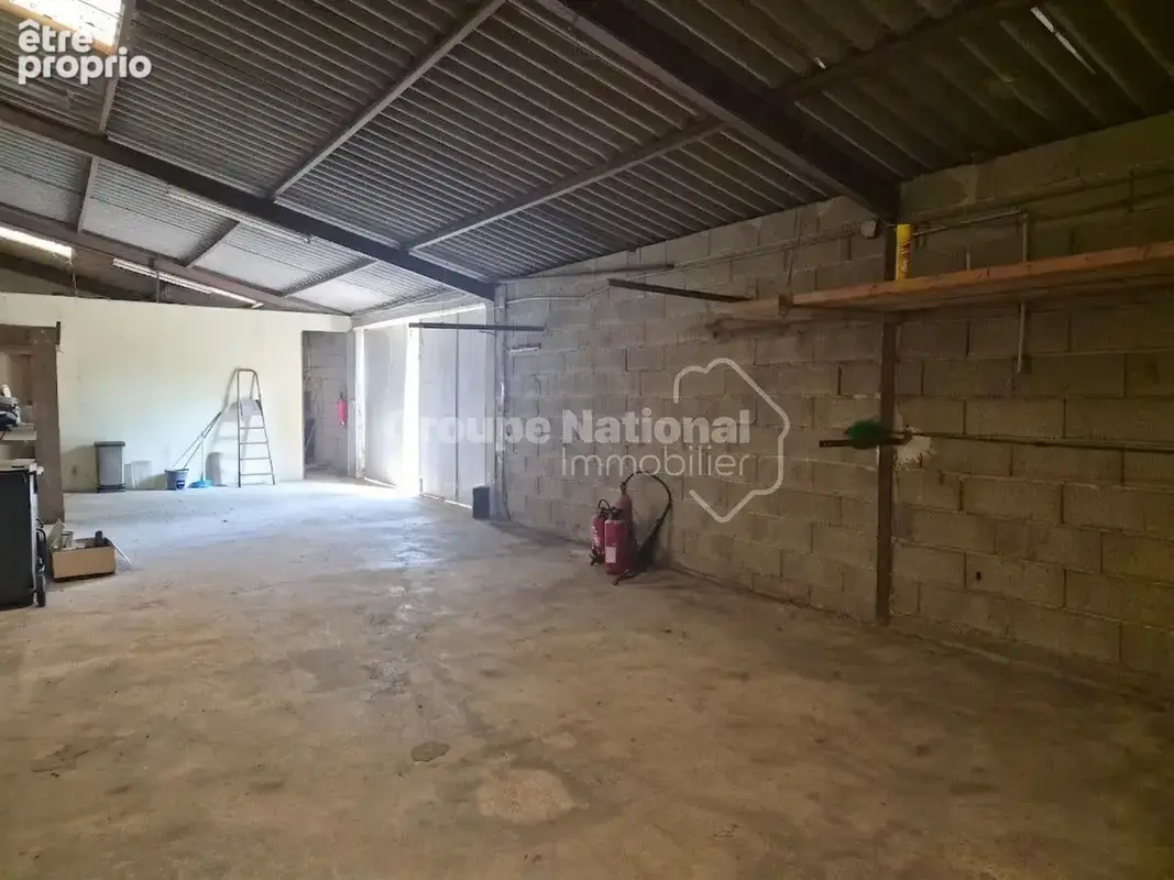 Villa Saint Just  3 chambres , piscine , sous sol amenageable , hangar 125m² - photo 18