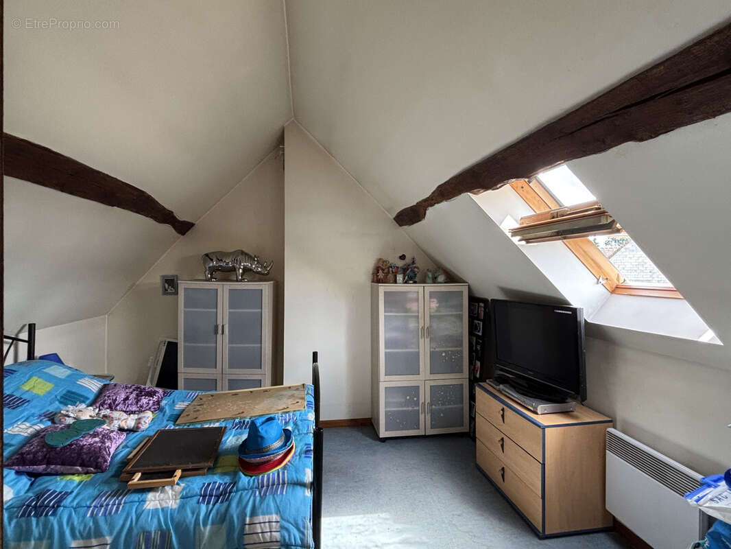 Appartement à YVOY-LE-MARRON