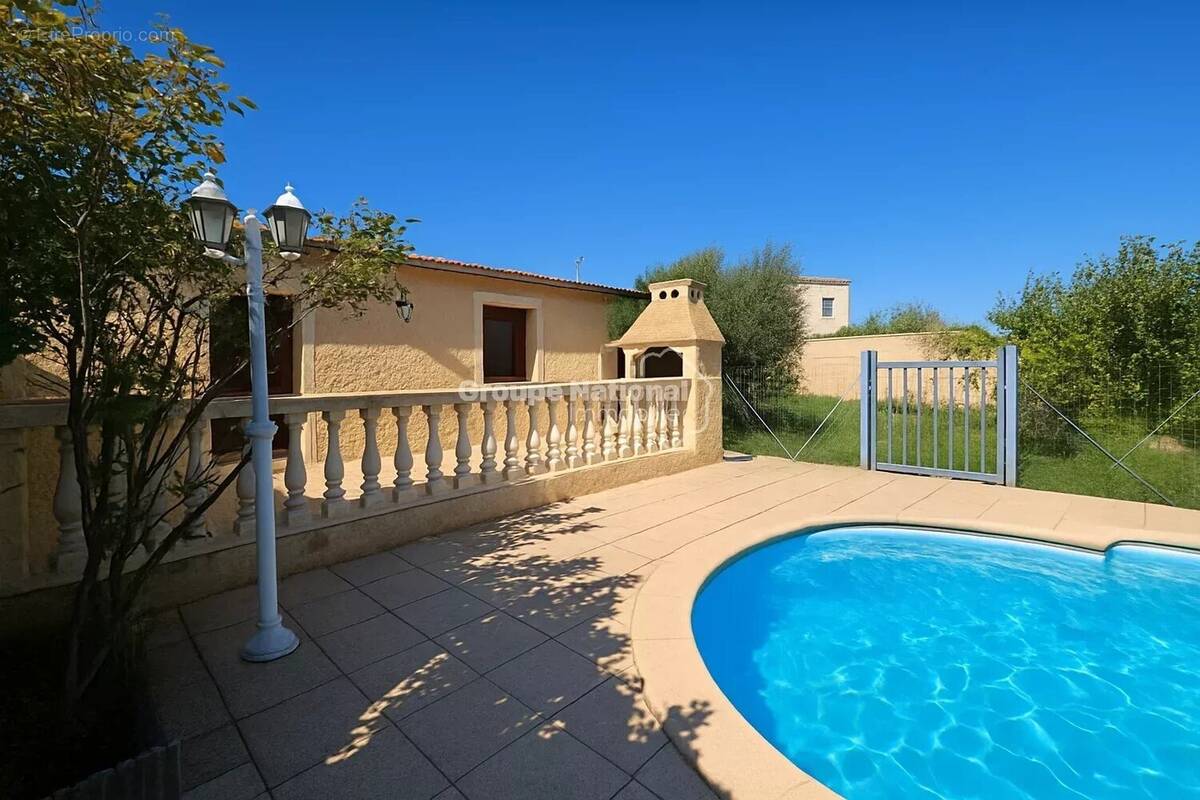 Maison à JONQUIERES