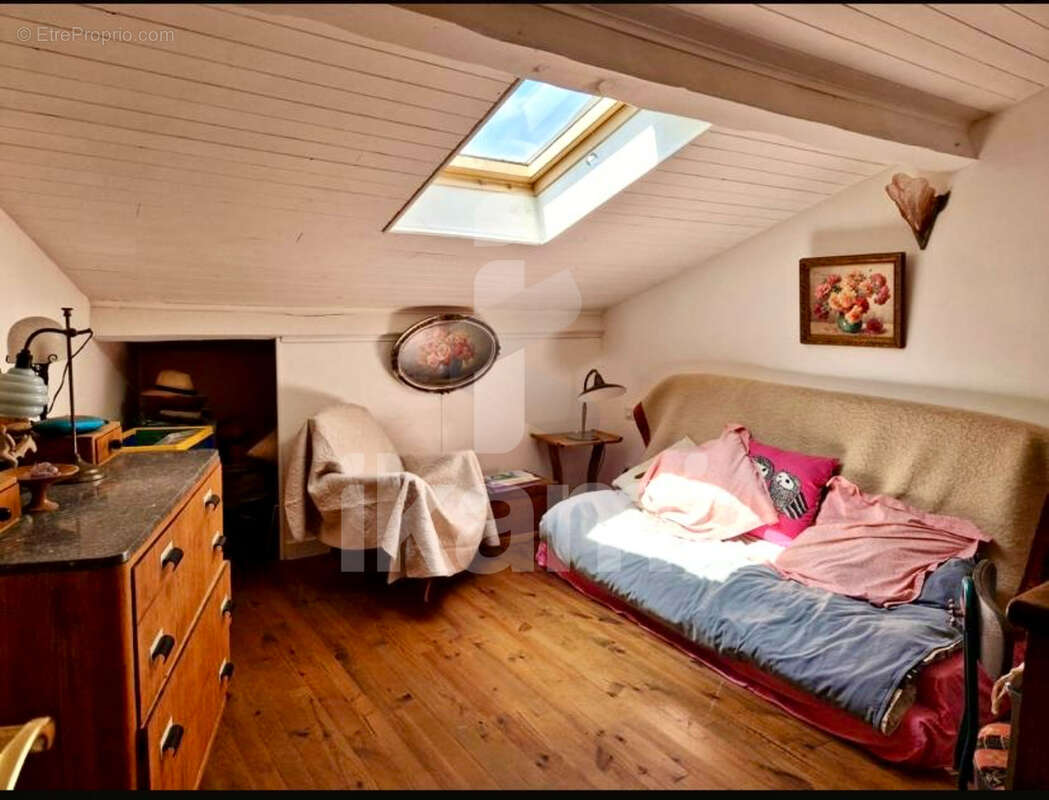 Maison à HAUTERIVES