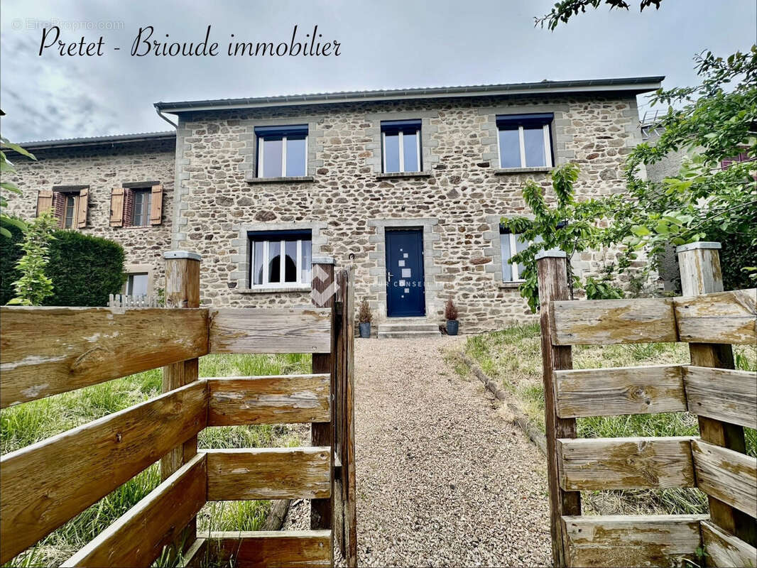 Maison à MERCOEUR