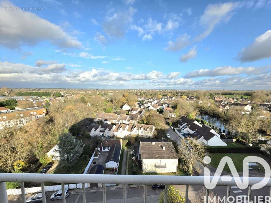 Photo 2 - Appartement à TROYES